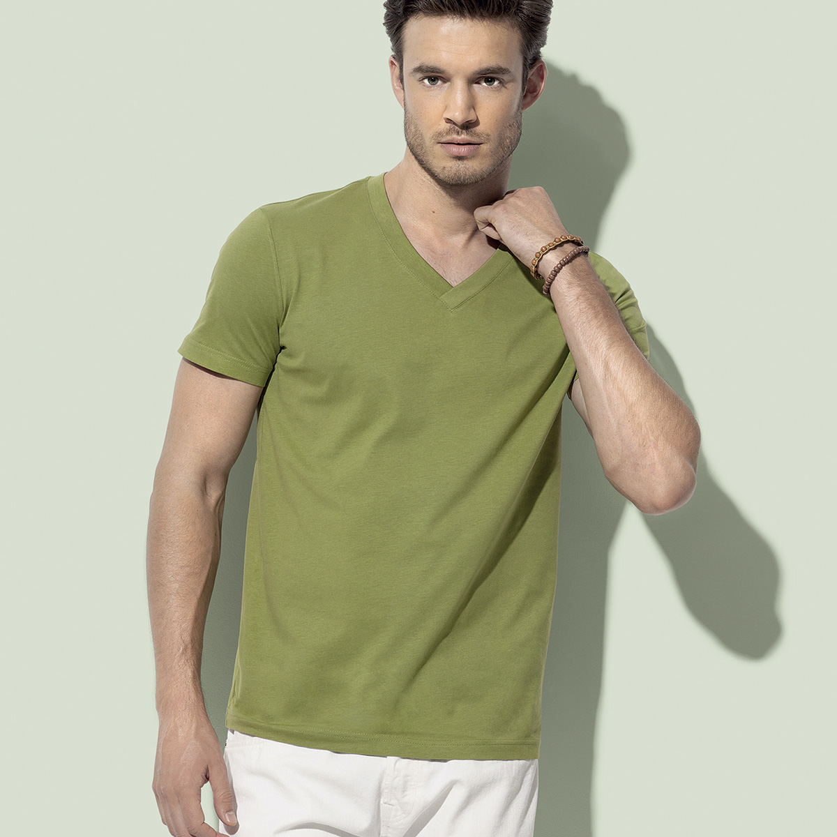 James Organic V-Neck